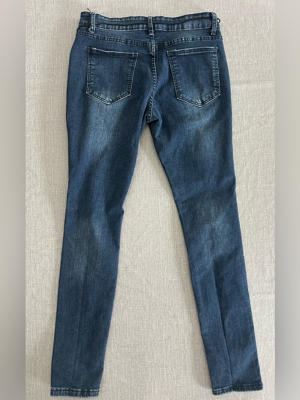 ROMWE Two-Tone Blue Black Distressed Skinny Jeans Paint Splatter Edgy Streetwear - Picture 2 of 7